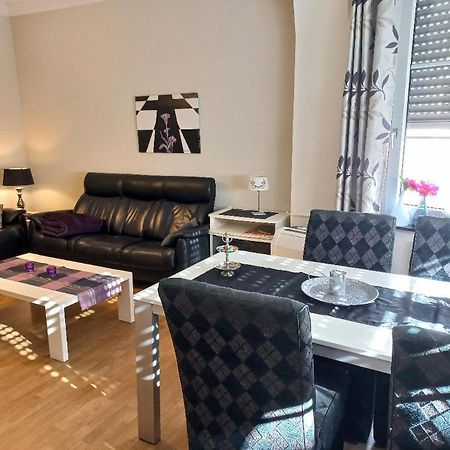 Brautroeckchen Apartman Bullay Kültér fotó